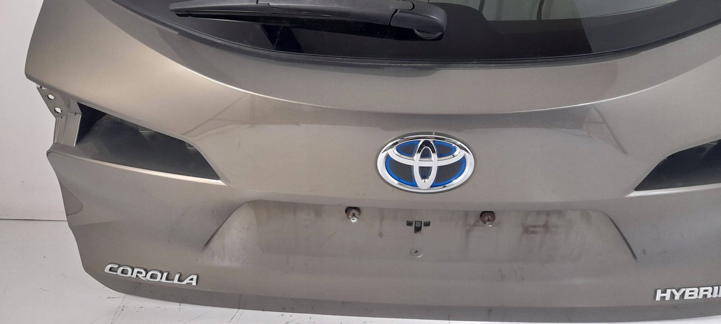 Toyota Corolla E21 Kombi 2019r trunk door boot 6X1 (H241)