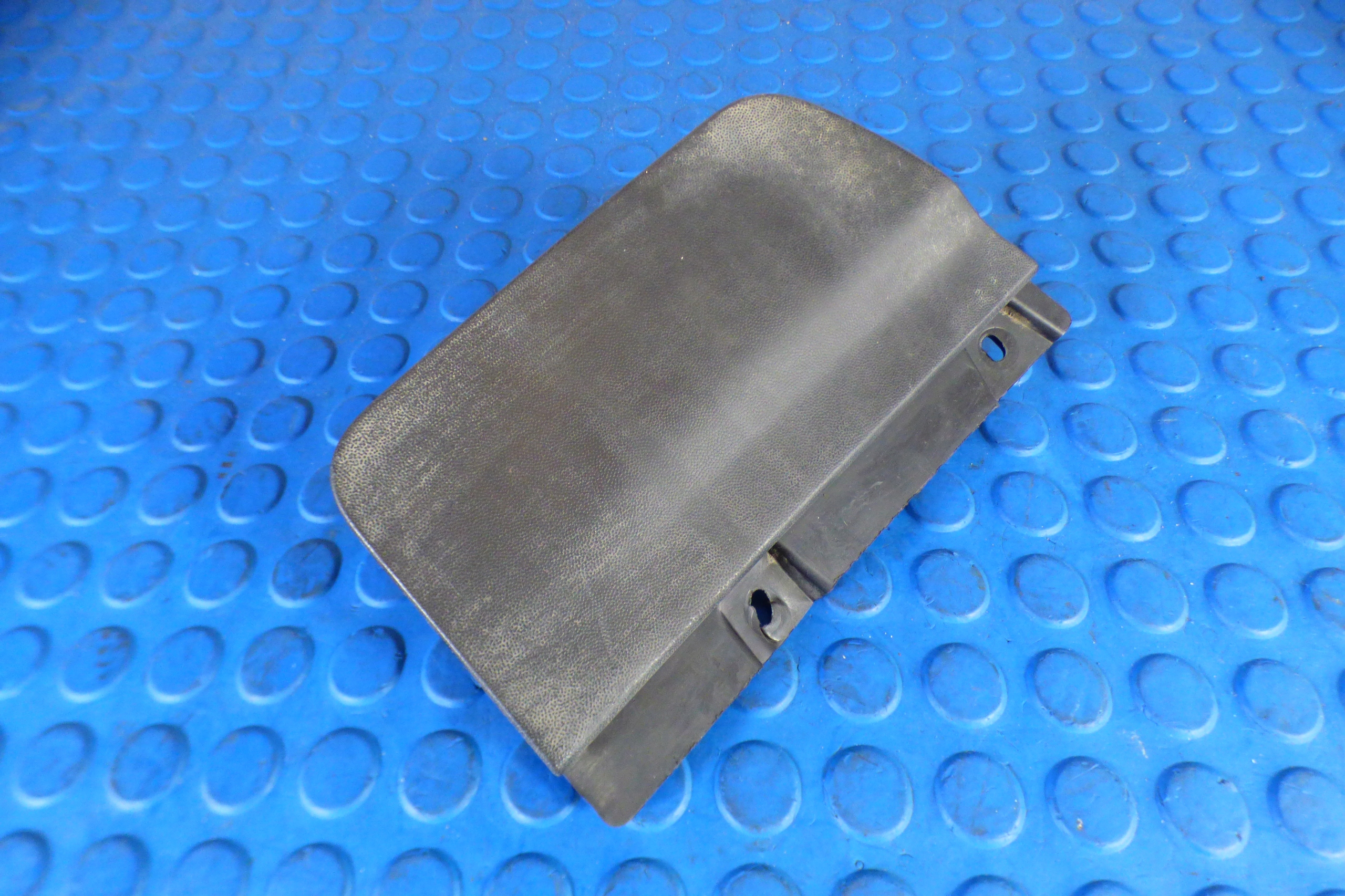 cover cap of the threshold left right front VOLKSWAGEN GOLF VIII 8