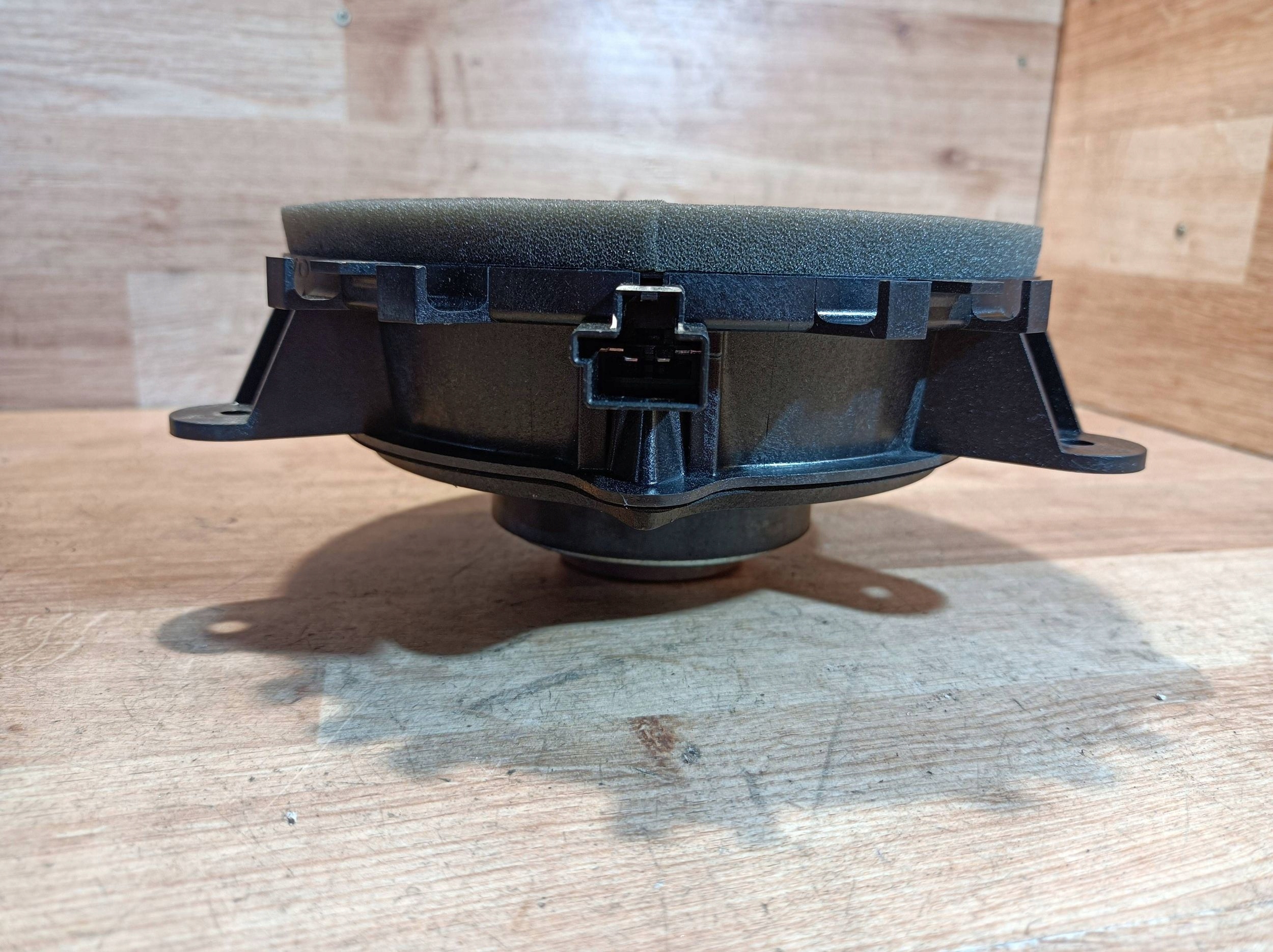 speaker door przednich Volvo V40 d2 2014 30657445