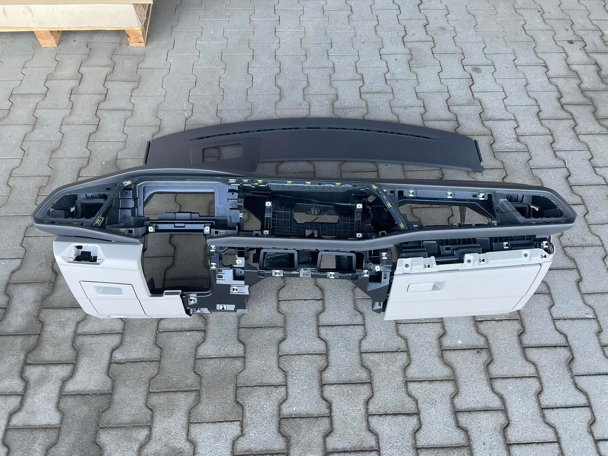 vw T7 консоль торпеда