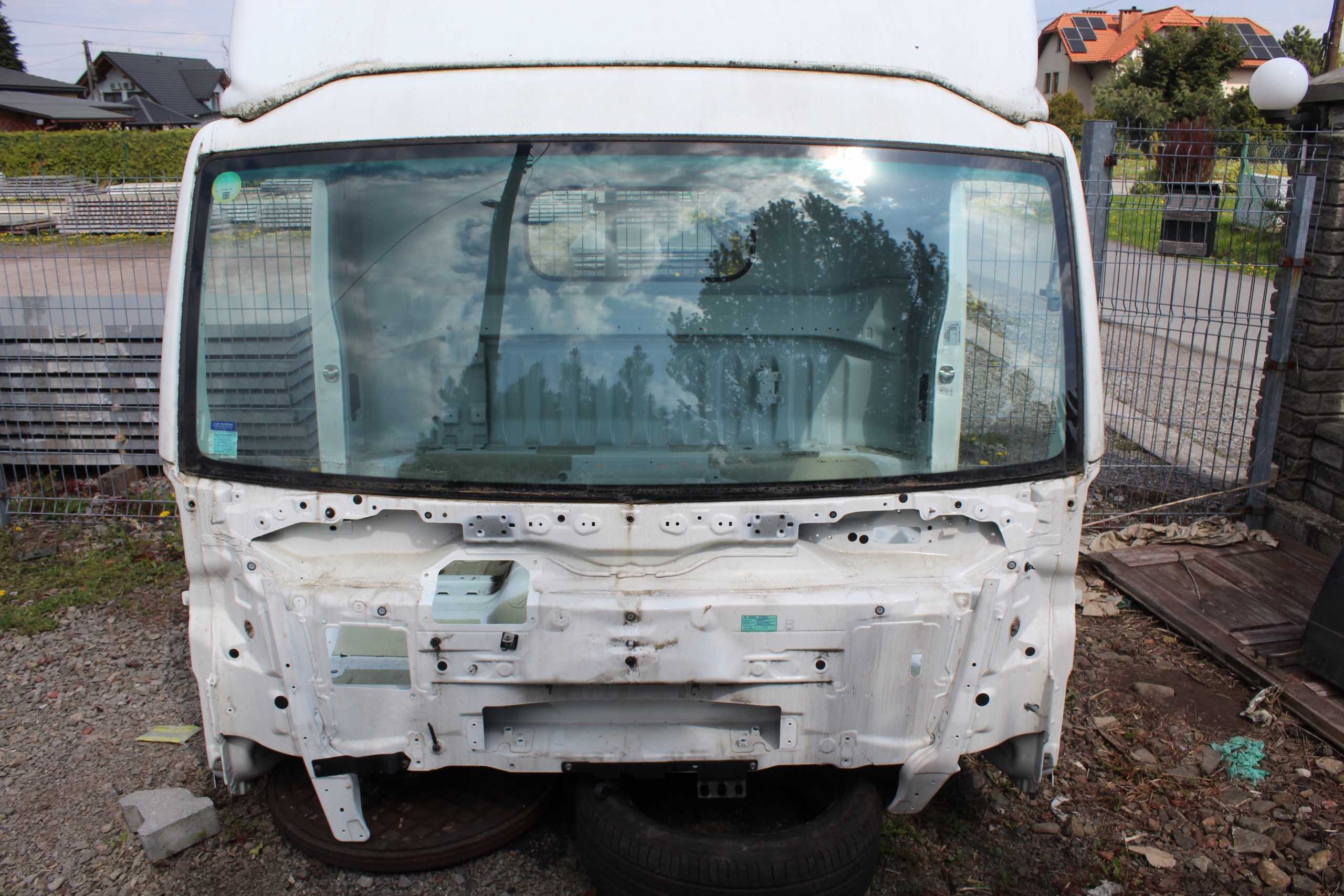 BUDA bodywork NISSAN NT500