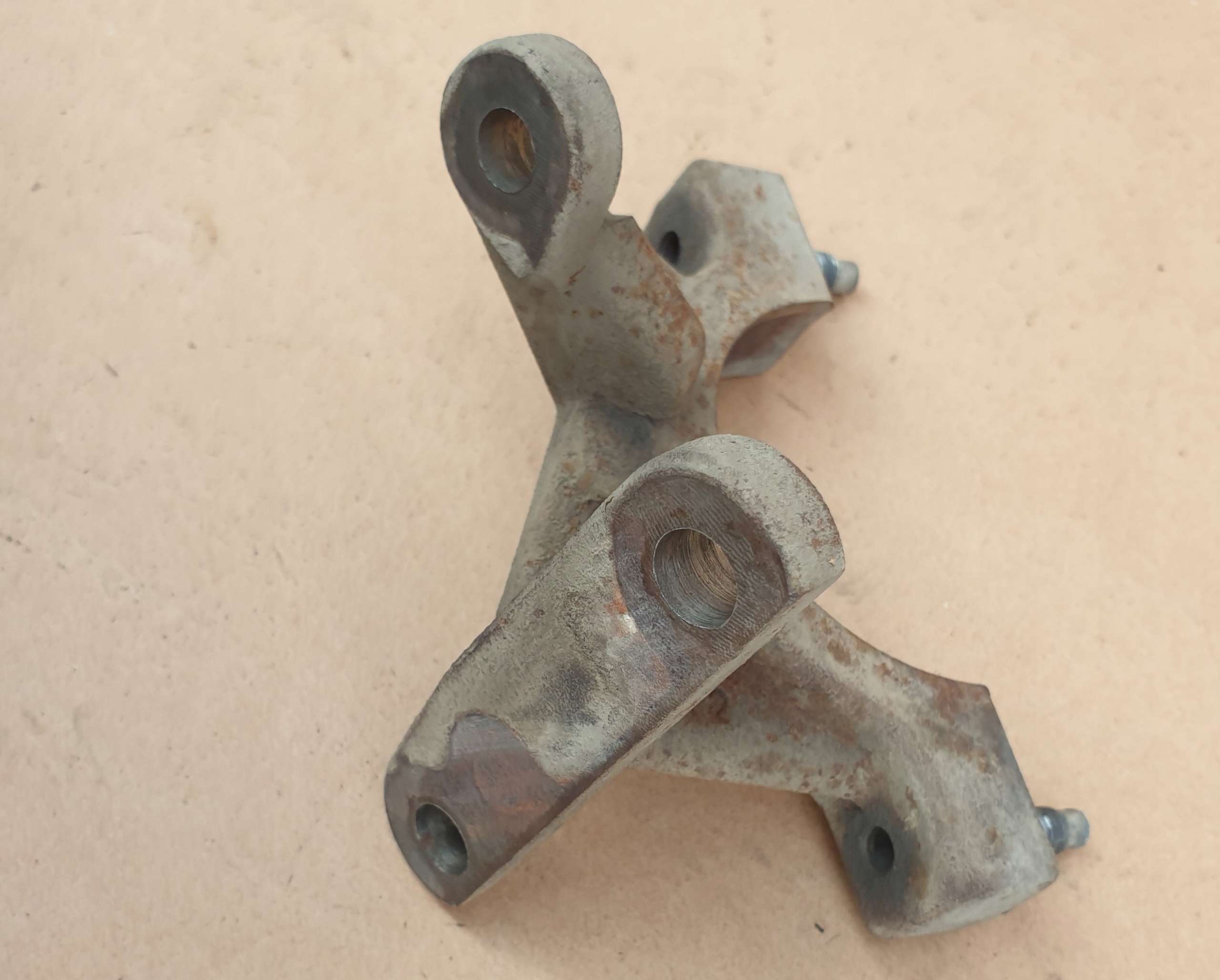 support console demi axe FORD FOCUS II 2 1.6 TDCI OE