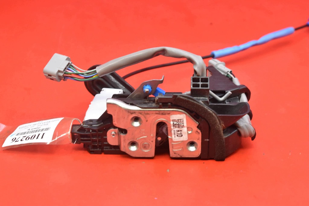 lock door left front front EU 81310CV100 KIA EV6 GT 21