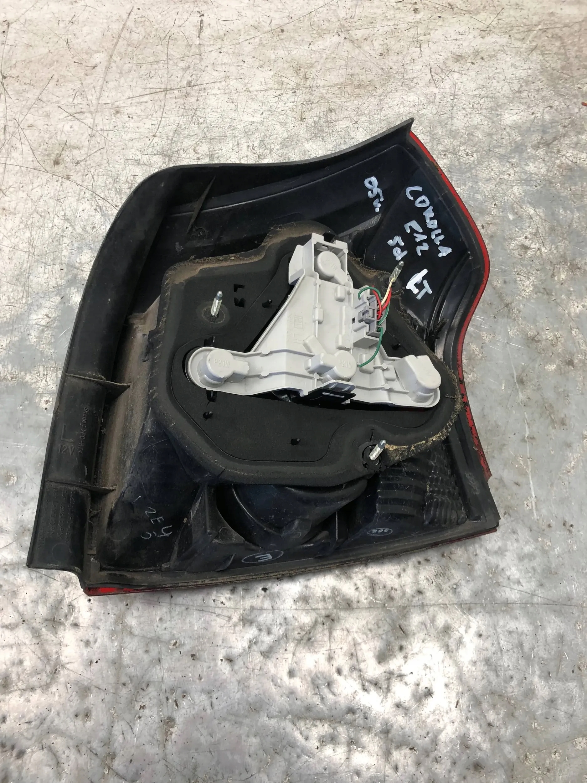 Licht links heck TOYOTA COROLLA E12 HB