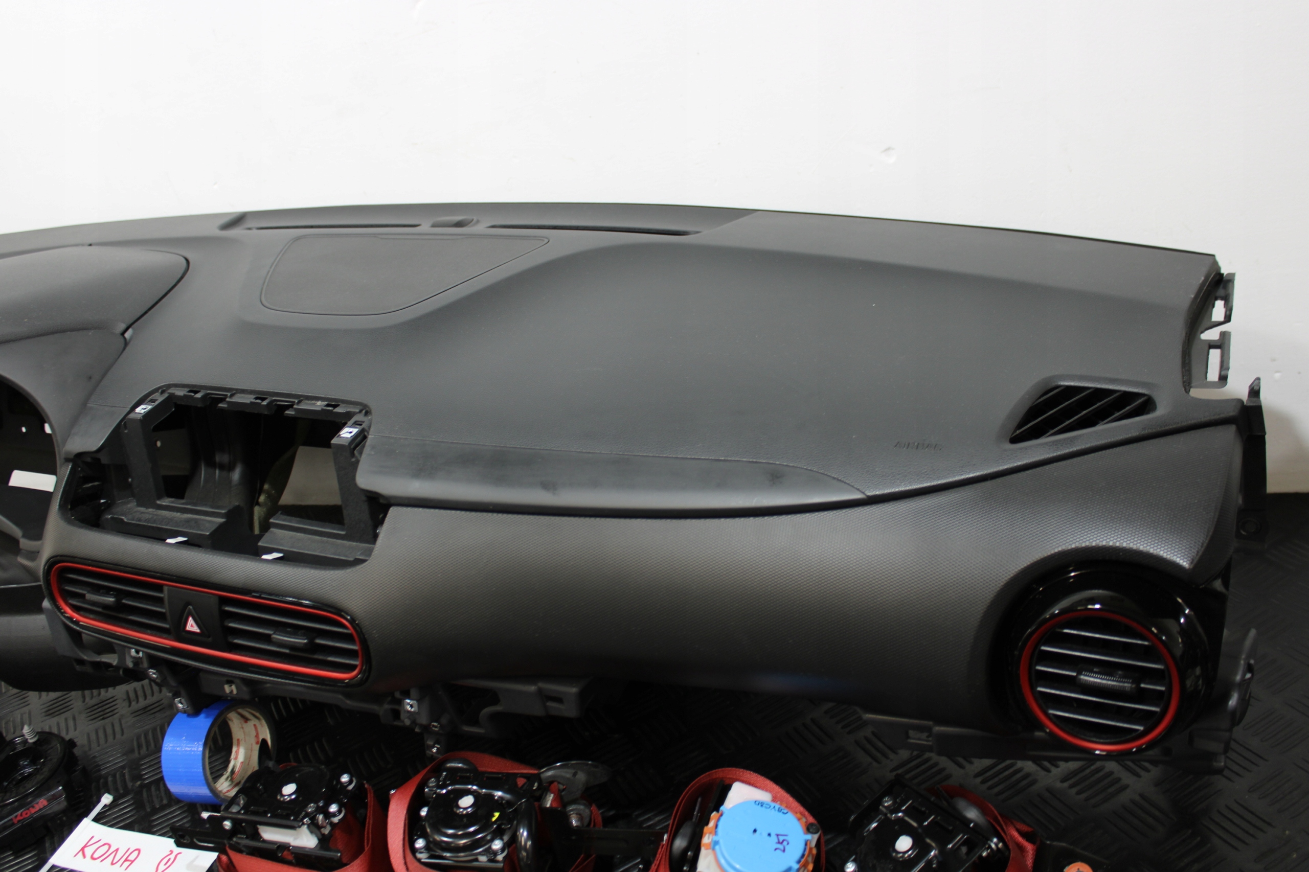 dashboard console airbag airbags HYUNDAI KONA
