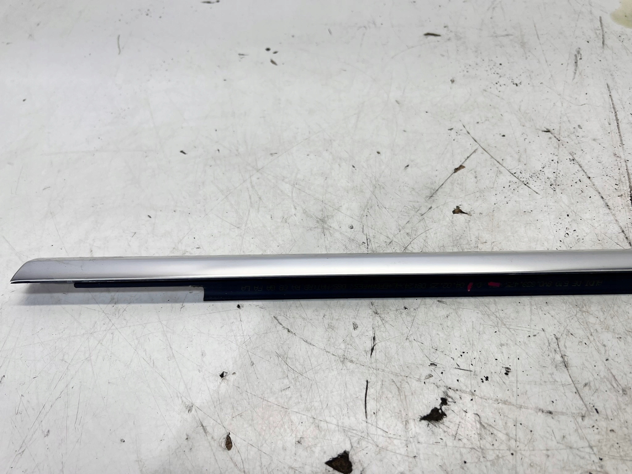 moulding CHROM door left rear part AUDI A3 8Y 8Y0839475D
