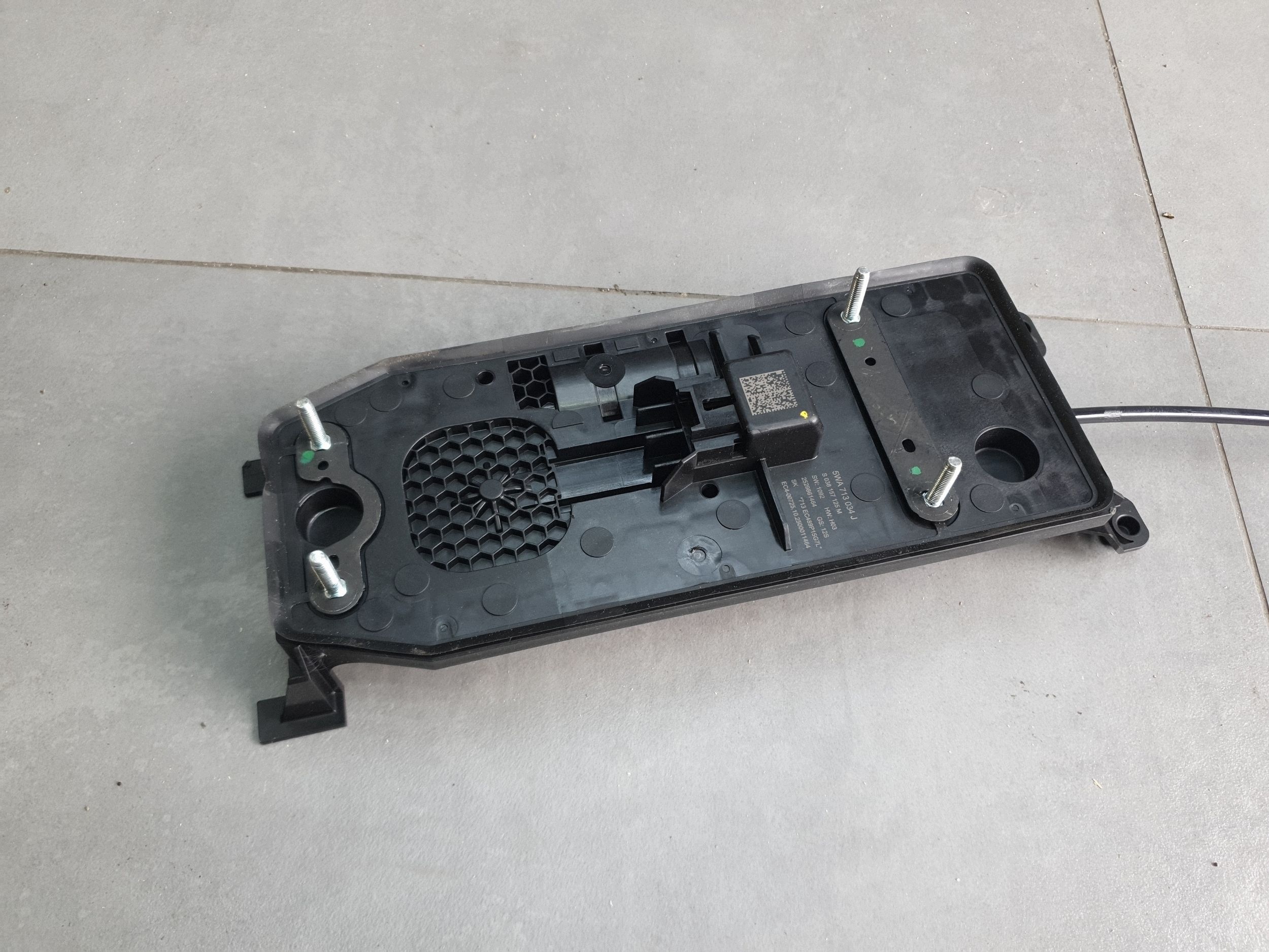 Audi A3 8Y Mecanisme levier vitesse Câble Mécanisme levier vitesse Engrenage 5WA713034J
