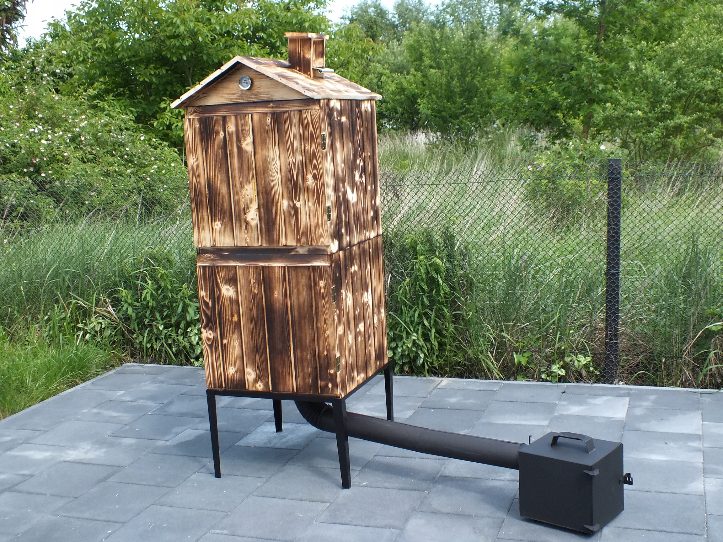 WĘDZARNIA OGRODOWA DREWNIANA DUŻA KOMORA XXXL Kod producenta PODWÓJNA WĘDZARNIA 60CM