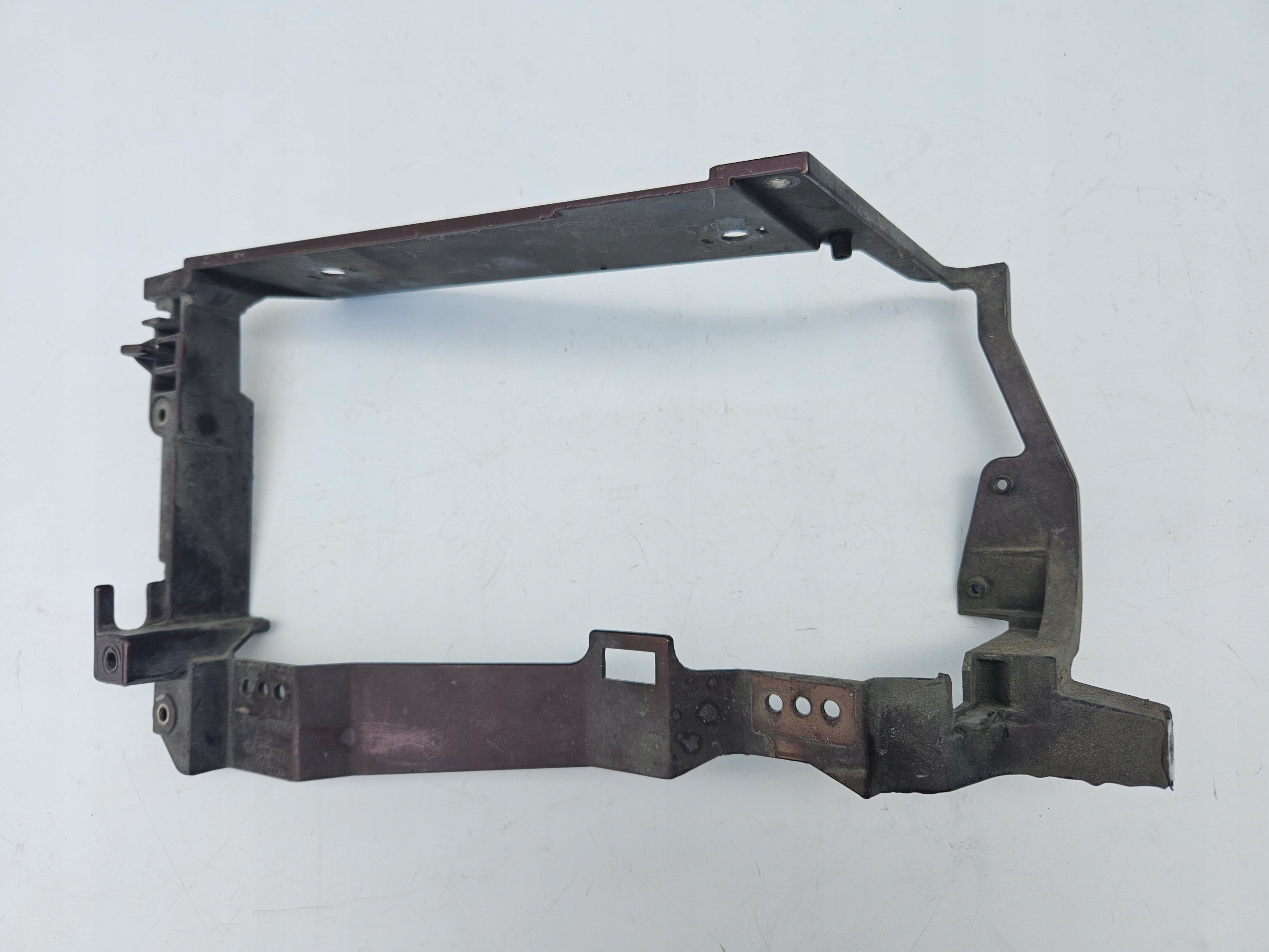 OKULAR left holder lights LEWEJ AUDI V8 D11