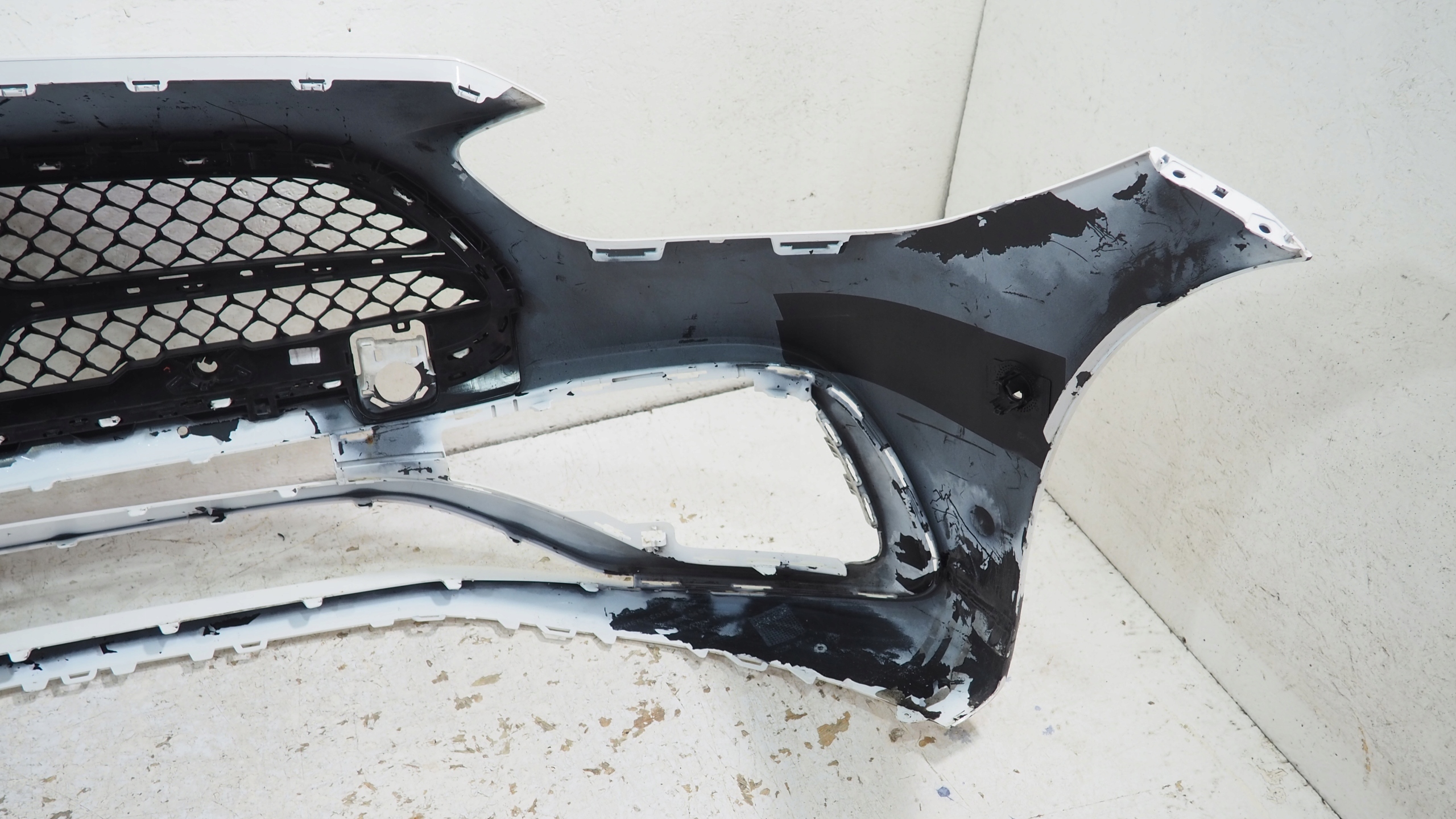 Mercedes C Klasa W206 AMG bumper front front A2068858401