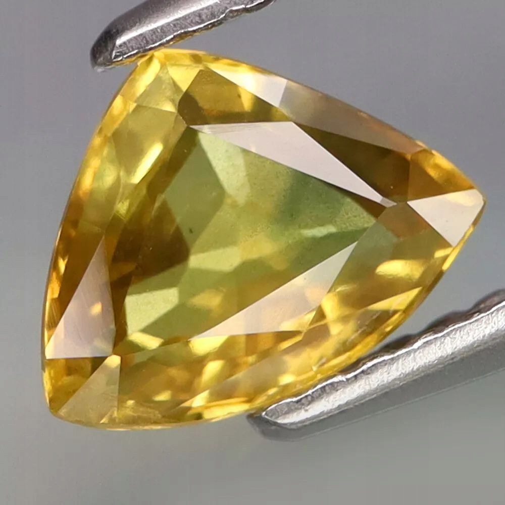 Safír 1.09ct Žlutý trilion eCertifikát Wbd