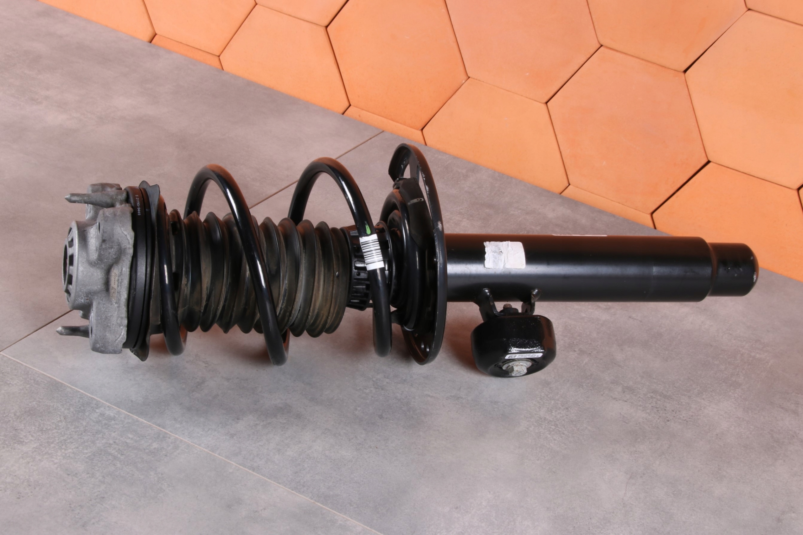 BMW 2 G42 M240i B58C B58D shock absorber left front front MPA 6896531