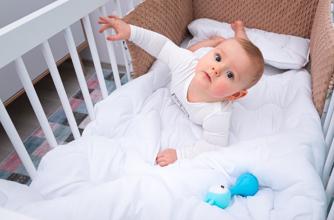 Kołdra 100 x 135 cm + poduszka 40 x 60 cm Kołderka dla Dzieci do Łóżeczka Kod producenta 5902096782639