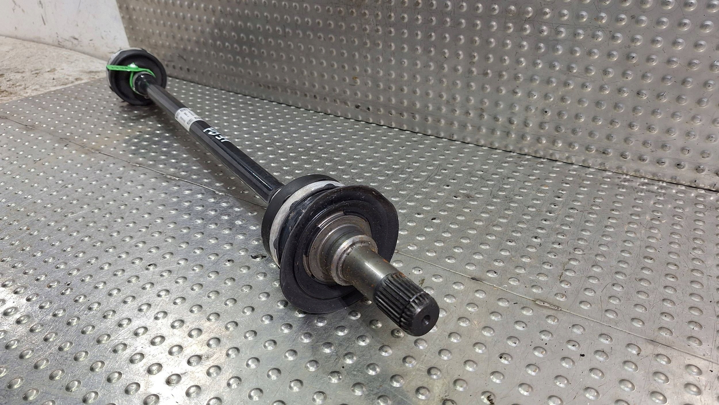 semi-axis right rear part 8664046 BMW G30 G31 2.0D XDRIVE