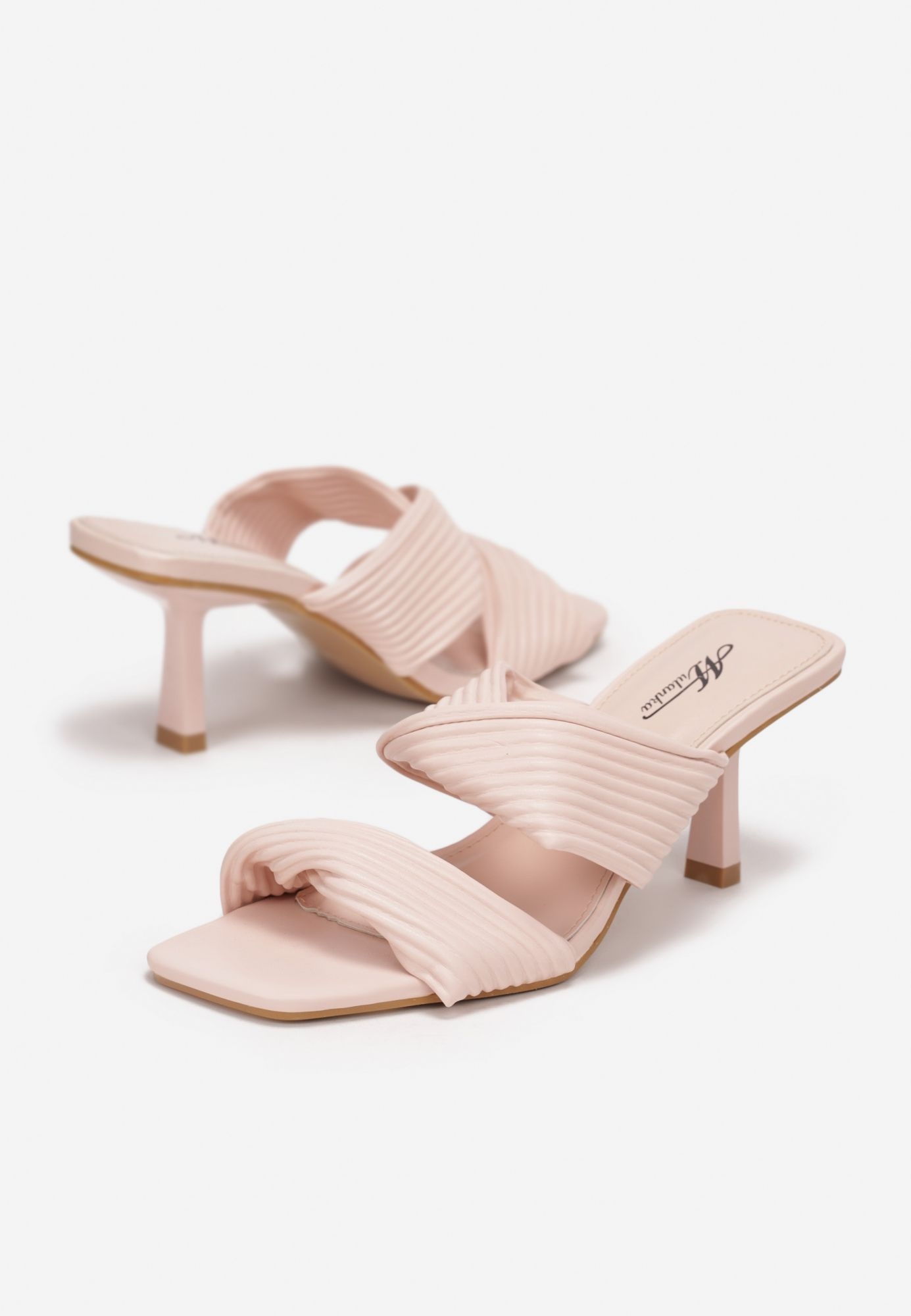 

Born2Be Różowe Klapki damskie 37 Casual