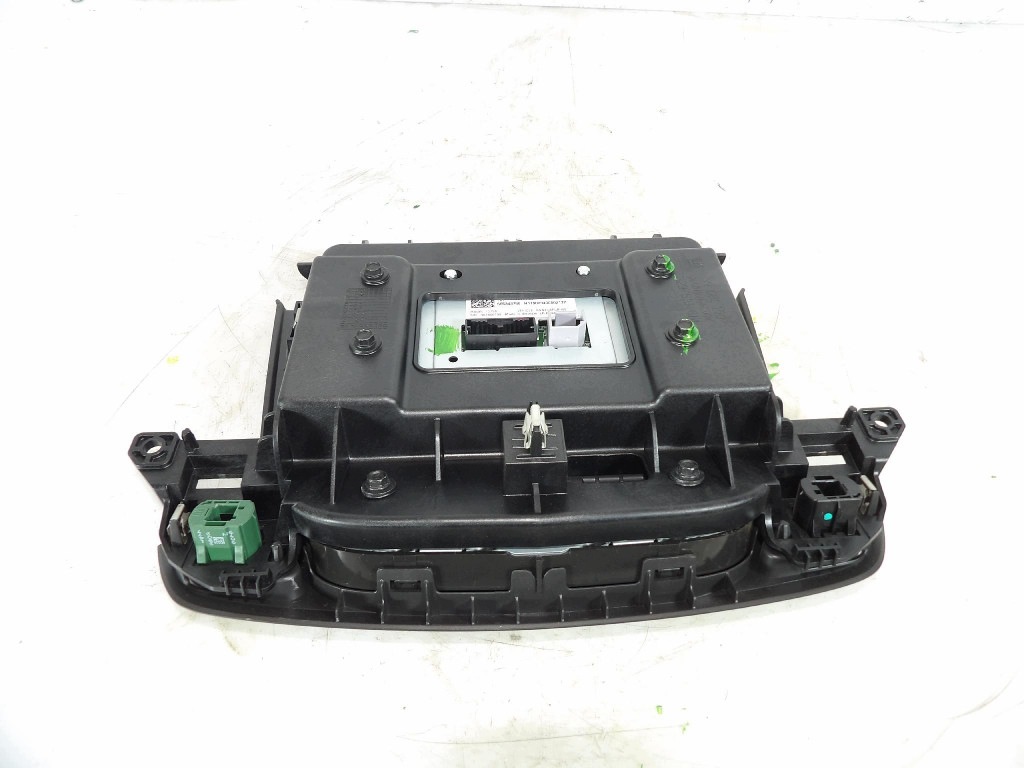 display 555343750 OPEL INSIGNIA B