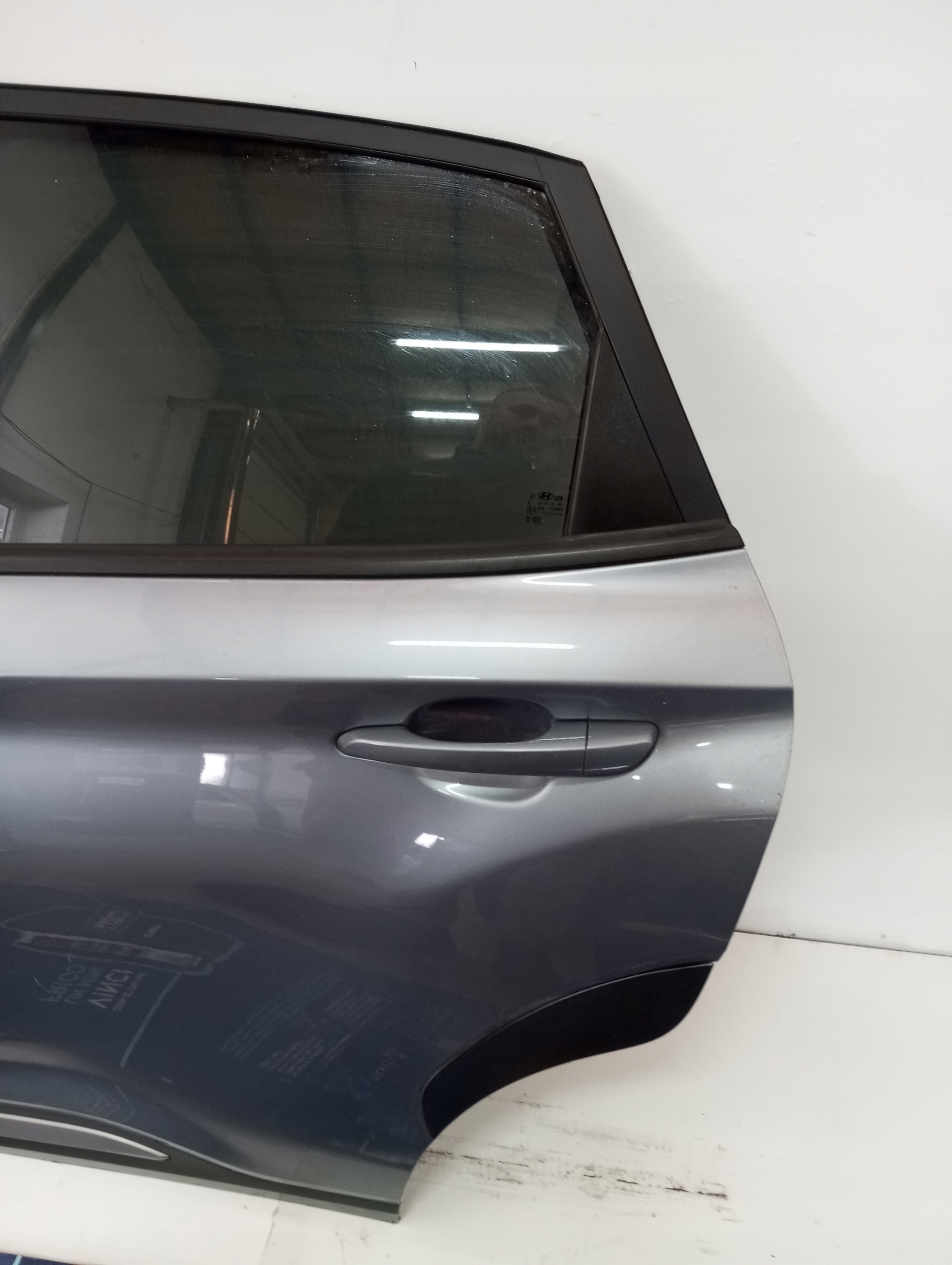 door left rear. Hyundai Kona 19r