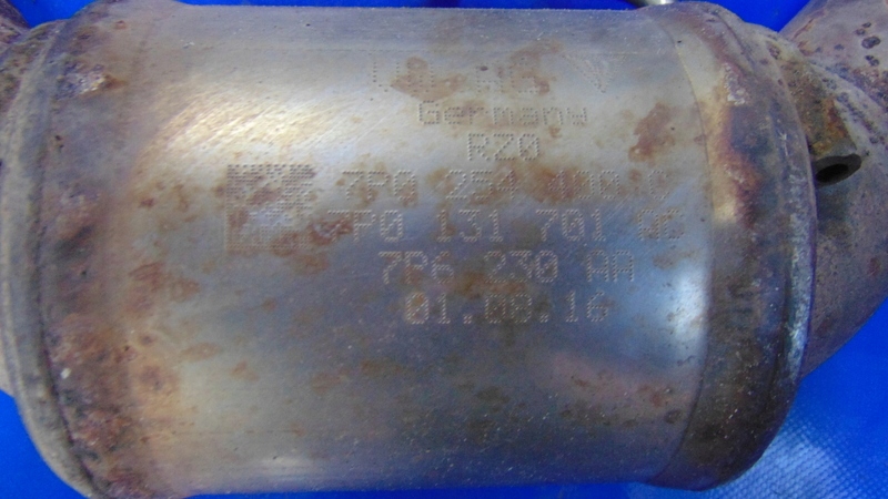 catalyst filter DPF 7P0254301K 7P0254800A 3.0TDI VW TOUAREG II 7P 10-17R