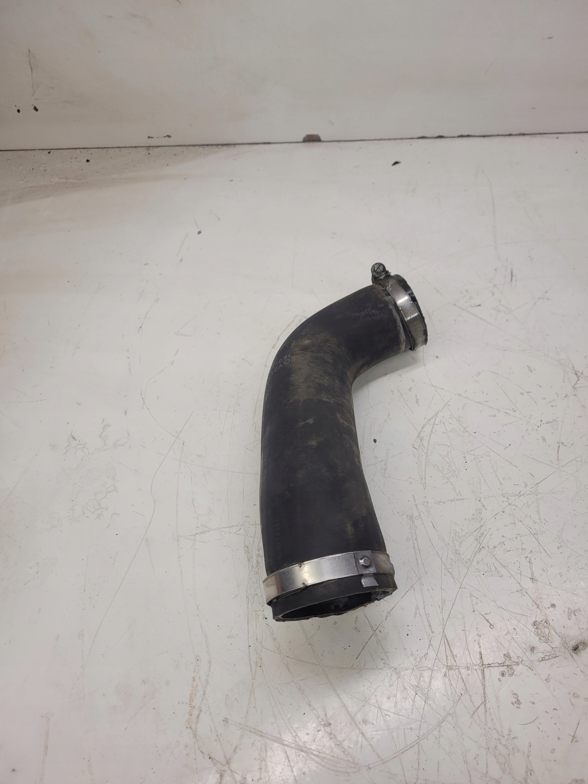 vedení hadice intercoolera AUDI Q3 VW 5N0145832AB