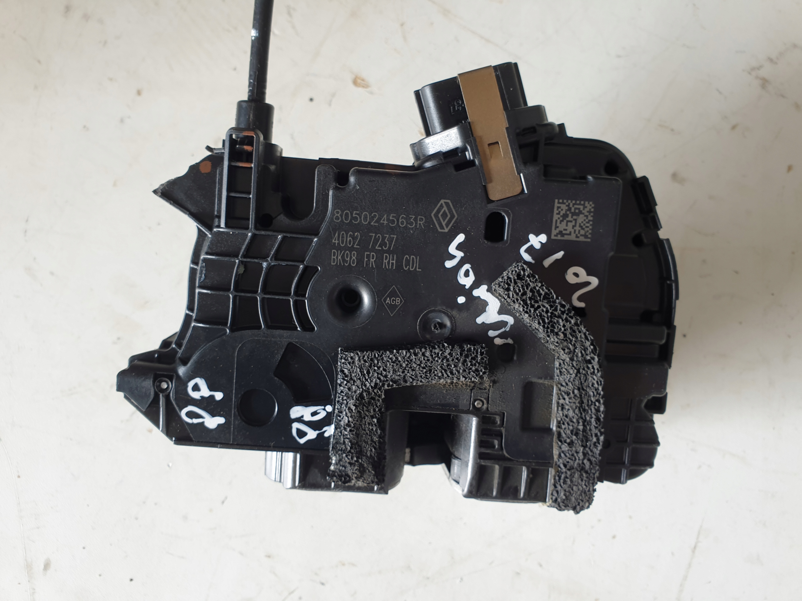 lock door PP RENAULT CLIO 4 IV 2013- 825024563R