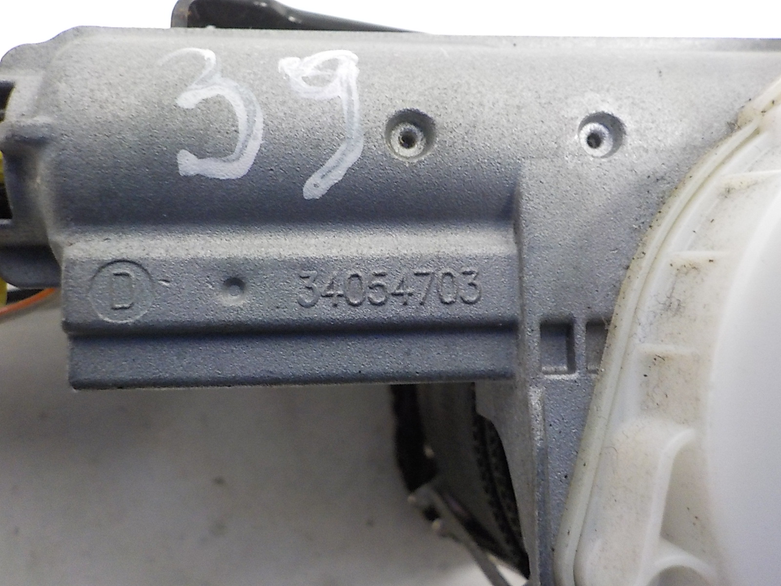 FORD FIESTA MK7 Gurten Sicherheits Spanner links 8V51-B61295-CF