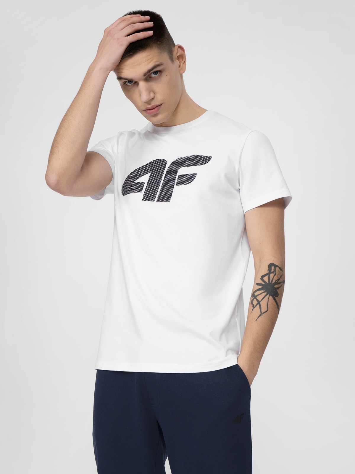 

Koszulka T- shirt 4F H4L22-TSM353-S-10S