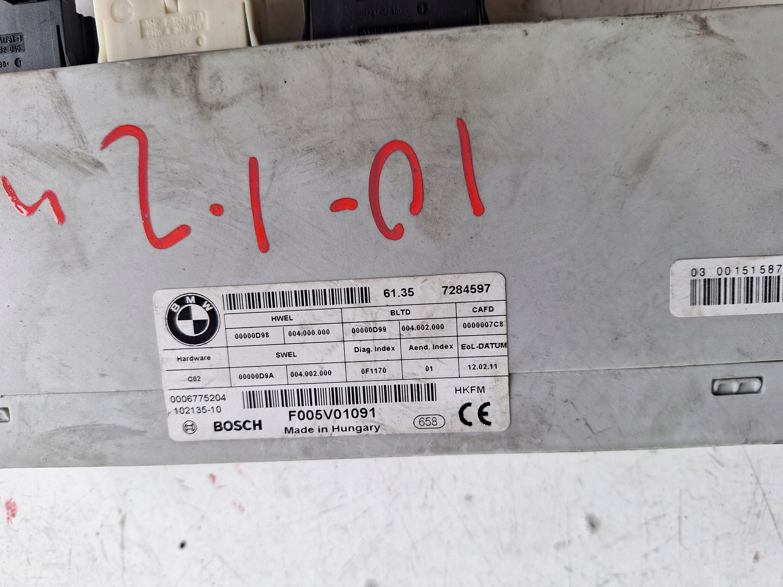 BMW Module du capot 7284597