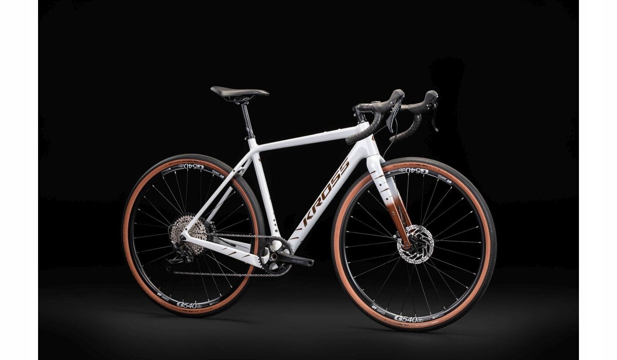 Kross Esker 7.0 rozmiar XL 22" biały perłowy Model Esker 7.0