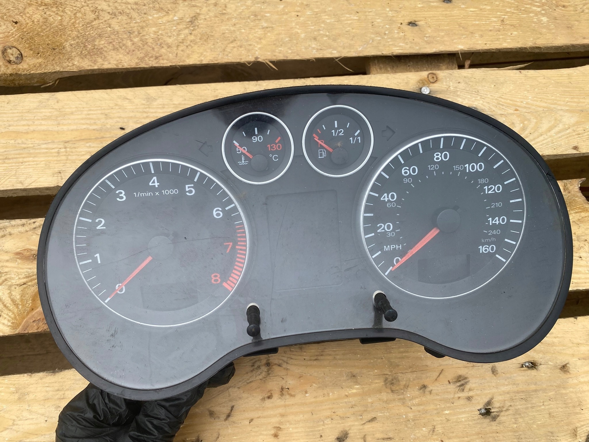 dials dials AUDI A3 8P ANGLIK 8P0920950T
