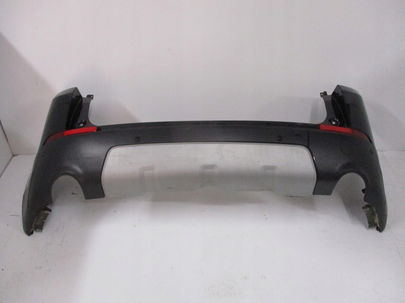 bumper rear part RANGE ROVER EVOQUE 4 PDC 18R rear