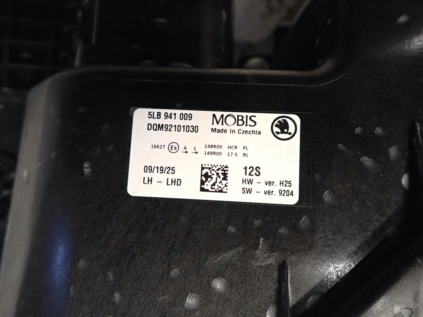 light front front left SKODA ELROQ 2025- FULL LED 5LB941009