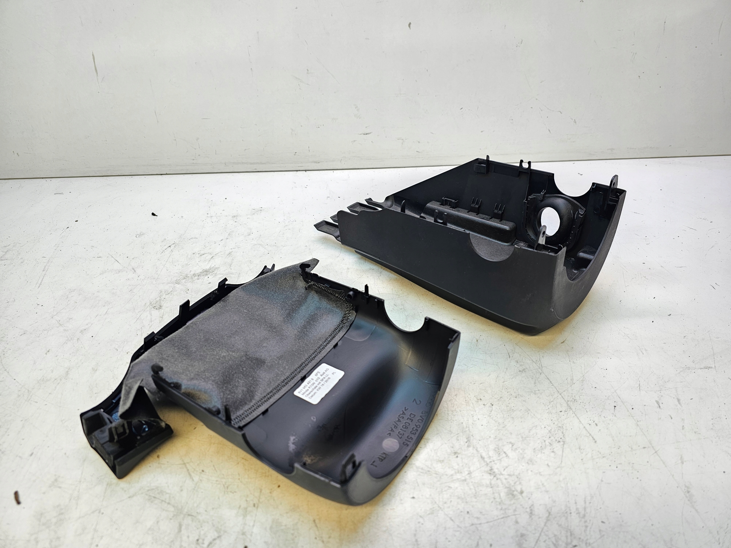 BLENDE ABDECKUNG DER LENKSÄULE DES LENKRADS AUDI A3 8V 8V0953512H