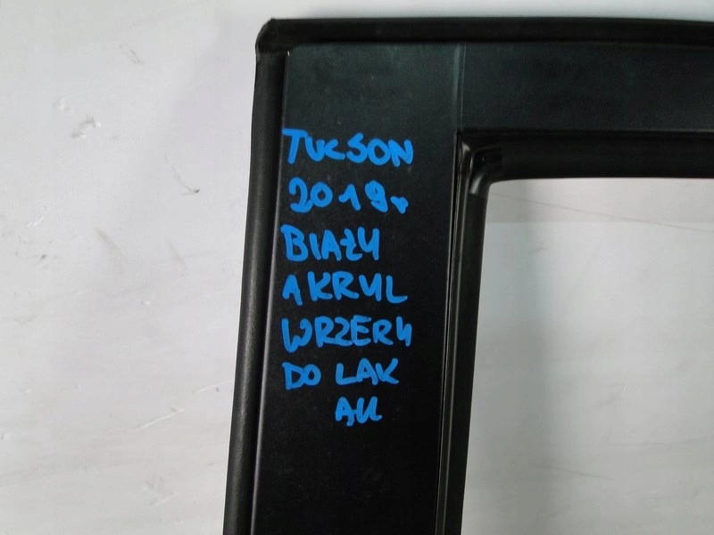 DRZWI TYŁ HYUNDAI TUCSON 2019 R BIAŁY AKRYL PYW Producent części Inny