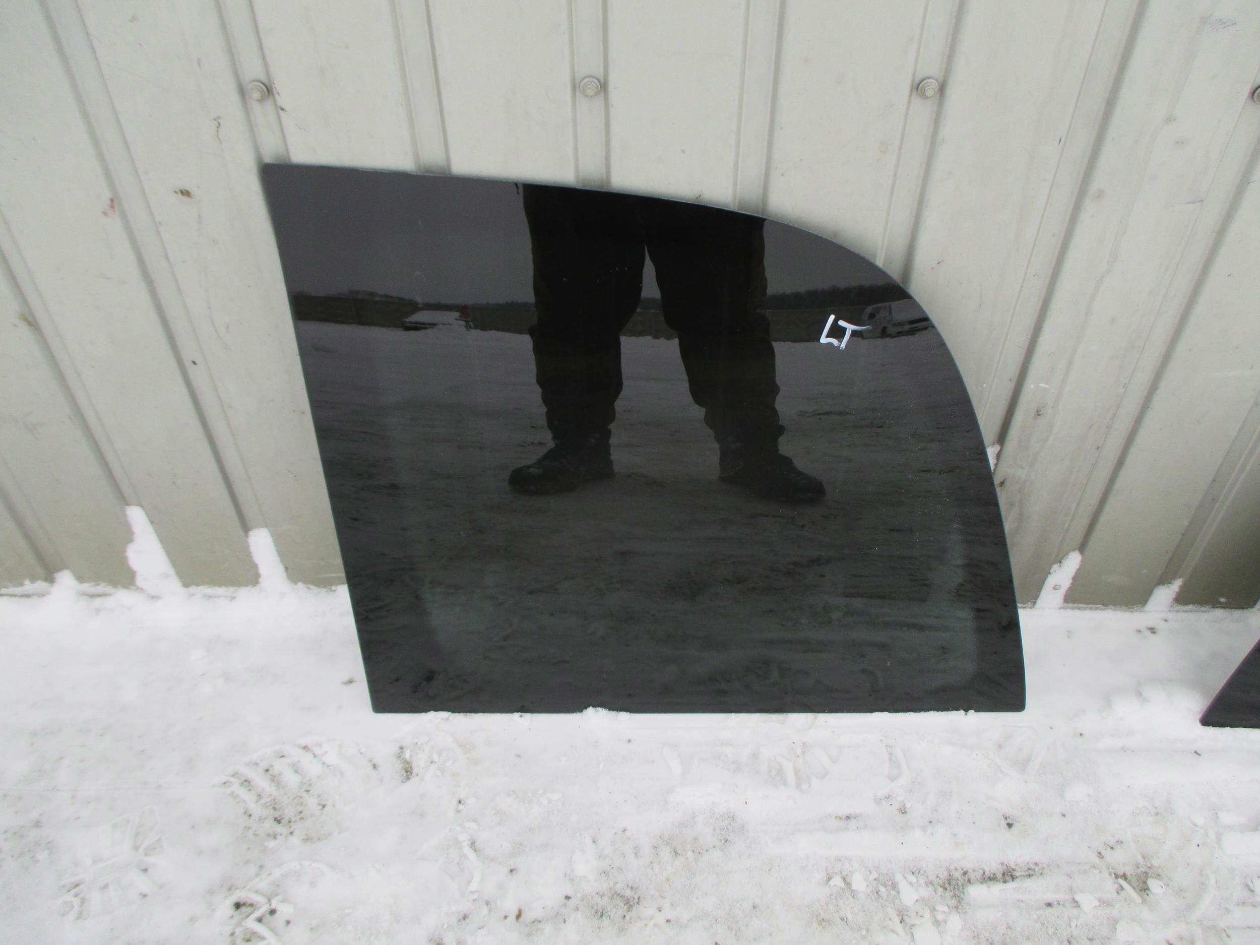 MERCEDES VANEO 01-05 SZYBA KAROSERYJNA LEWA