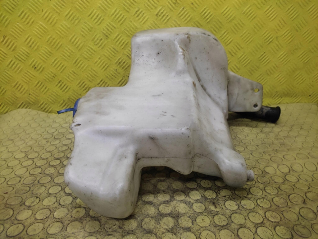 MERCEDES VITO washer fluid tank 6388690820