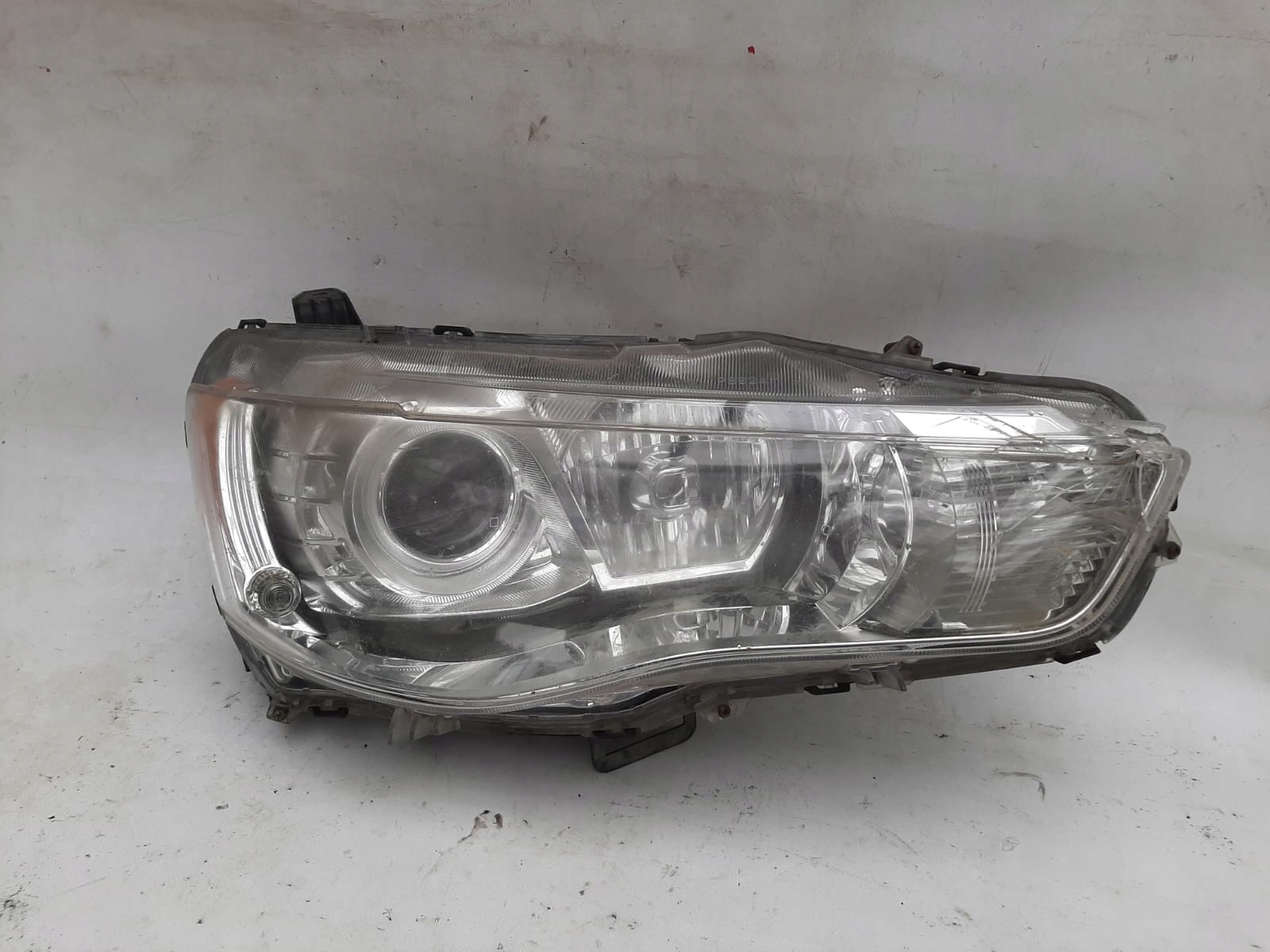 MITSUBISHI OUTLANDER II LIFT 10- light right front front XENON