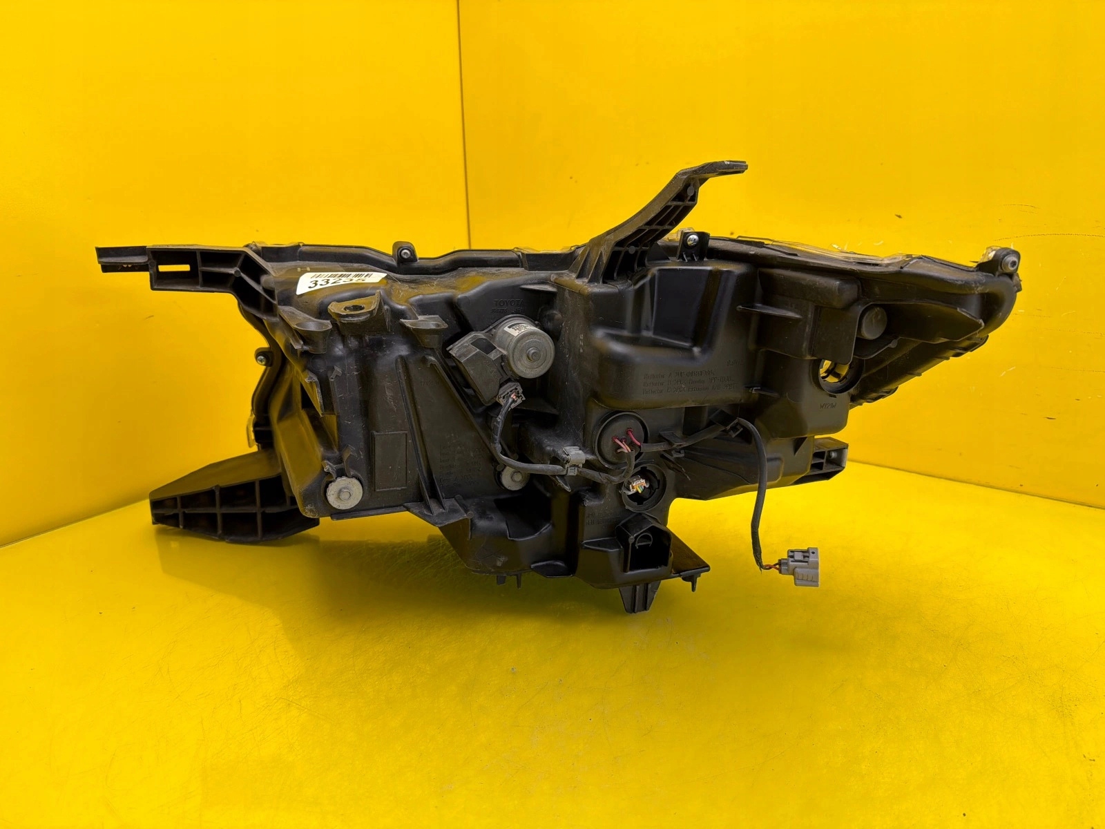 light right Toyota Land Cruiser 150 18- Full led