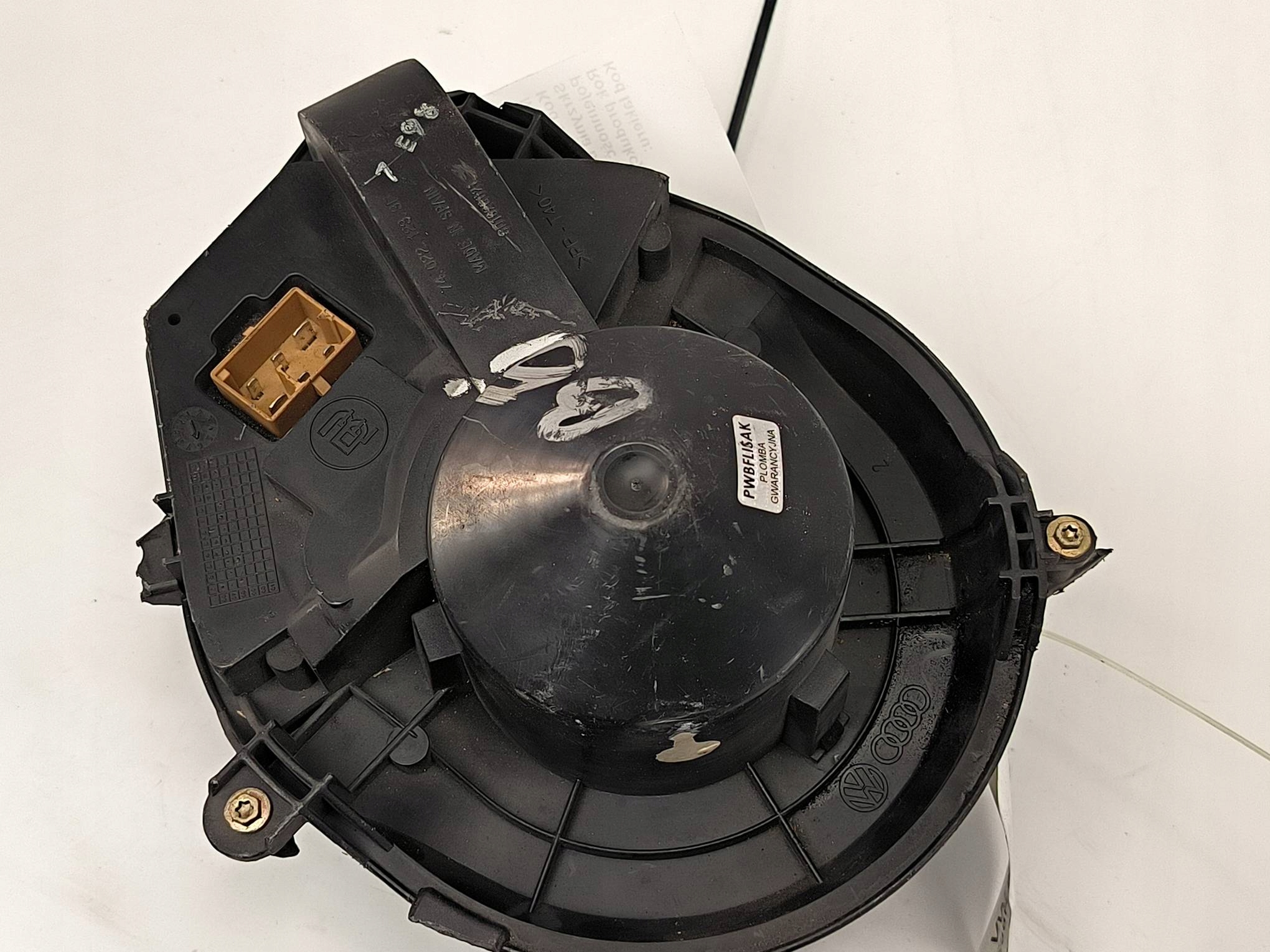 fan cab 740221233F VOLKSWAGEN PASSAT B5