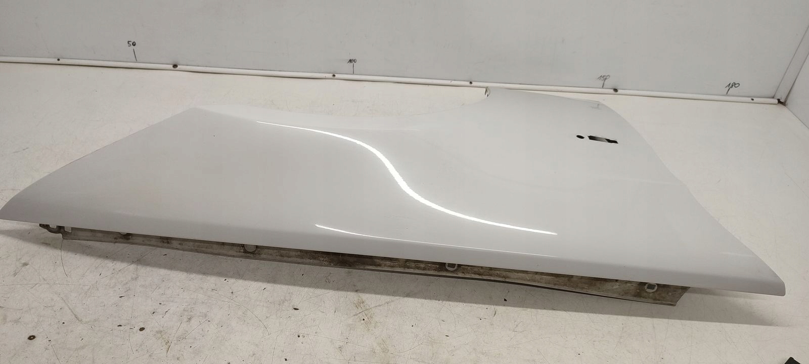 fender right front front BMW E91 LIFT APLINEWEISS 300