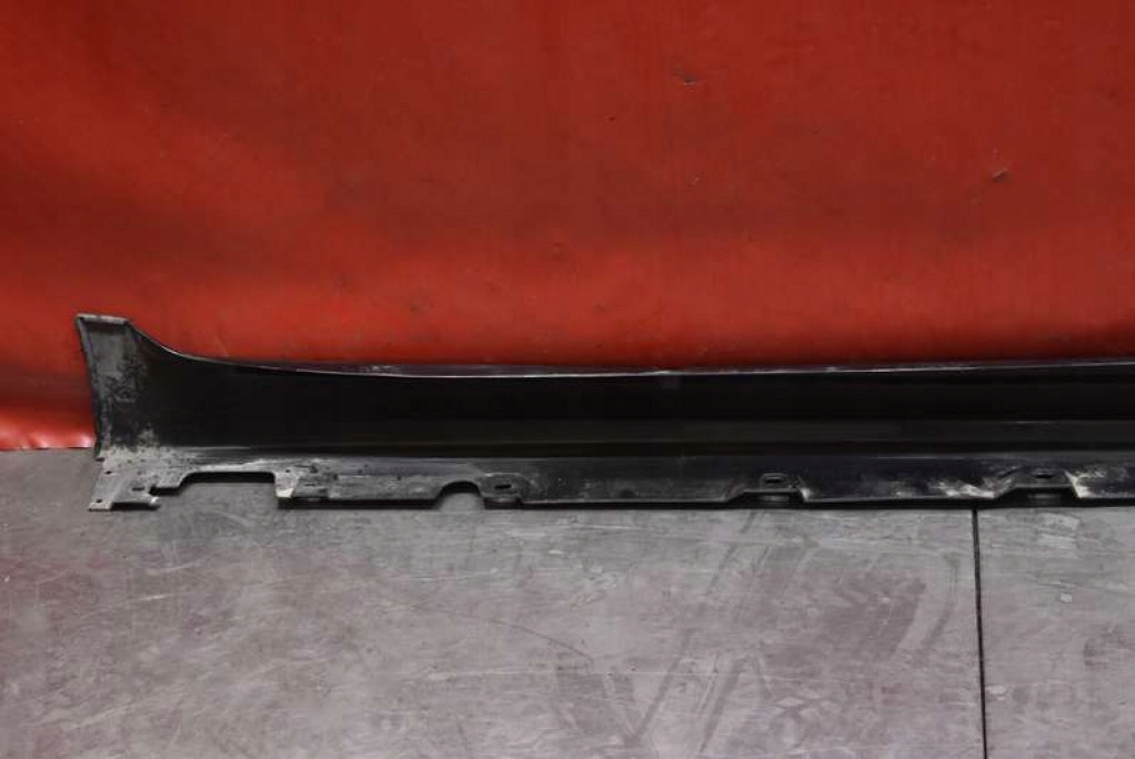 cap threshold left 668 BMW F10 sedan 09-13
