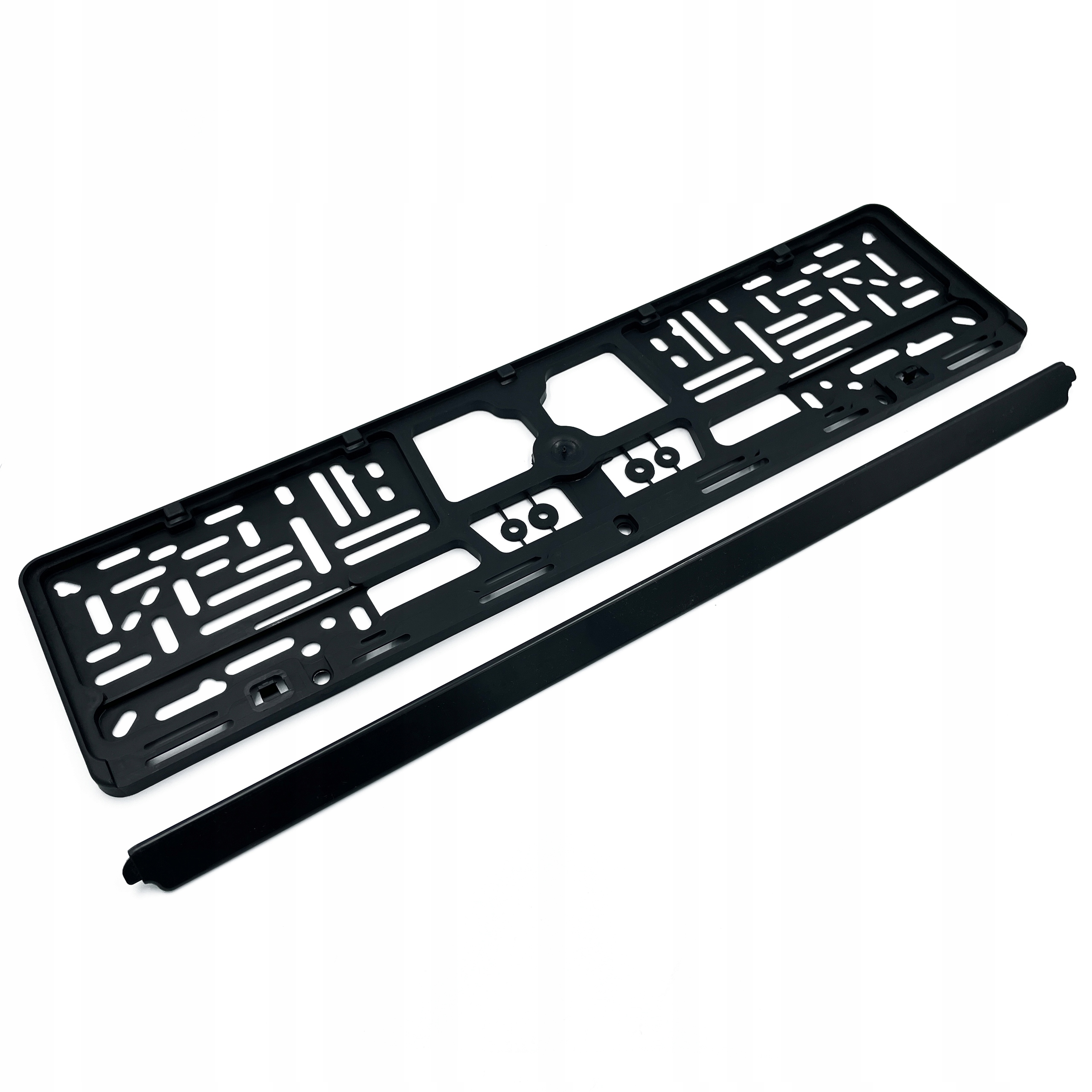 RAMKA NA TABLICĘ REJESTRACYJNĄ CZARNA ELASTYCZNA