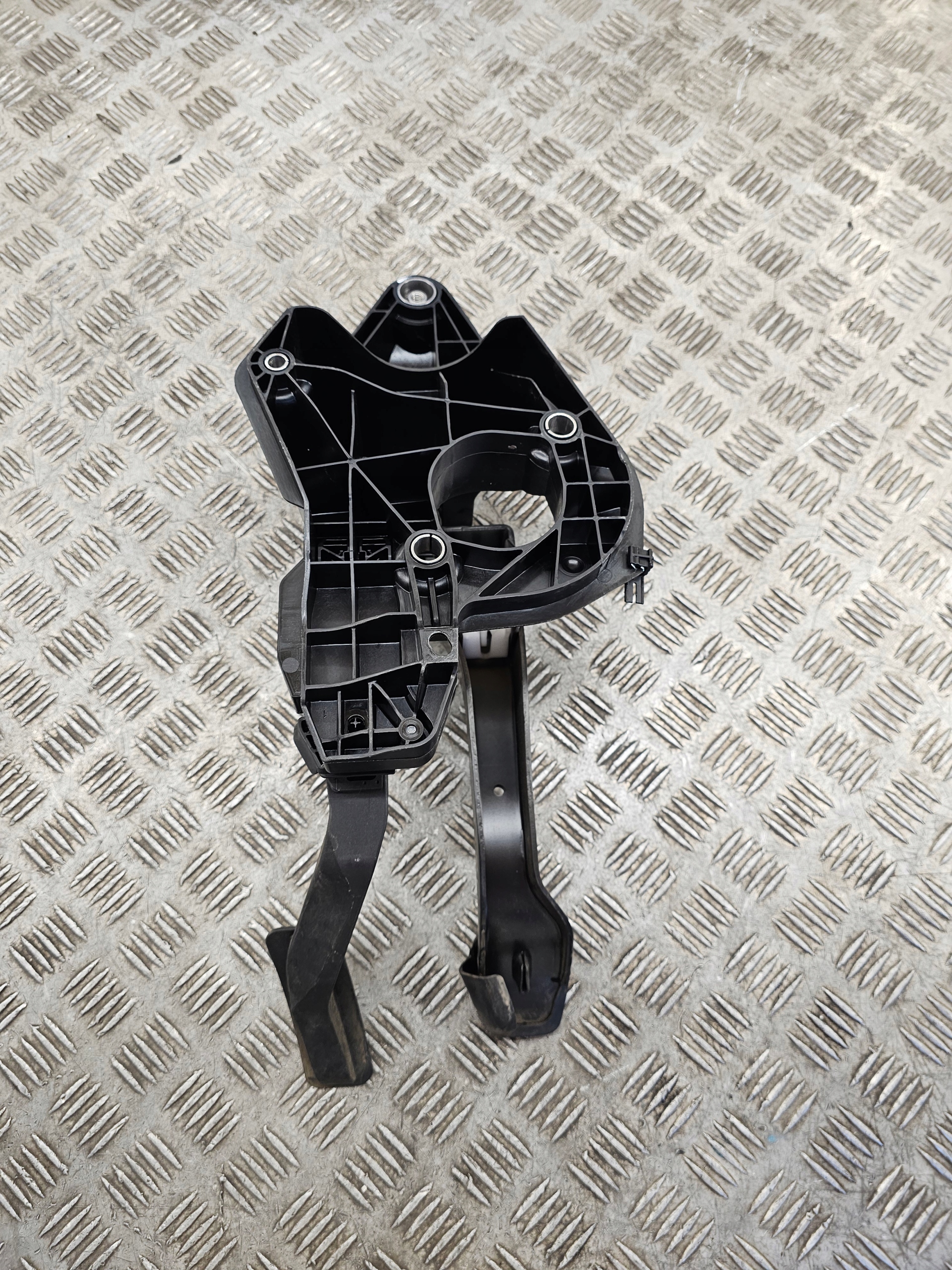 accelerator pedal brakes running board VW GOLF VII 5Q2721058AN