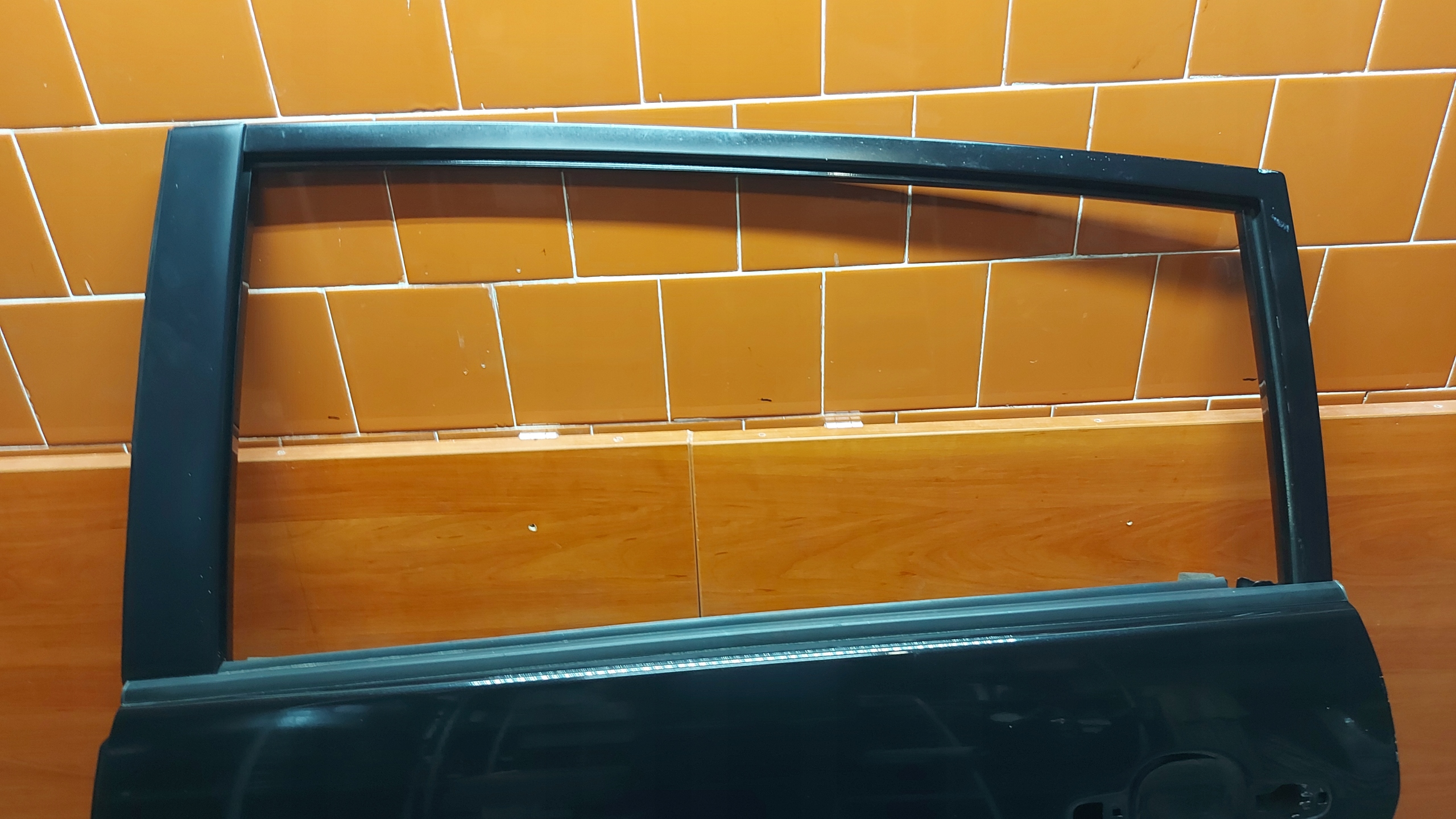 door left left rear part TOYOTA COROLLA VERSO II 04- 209