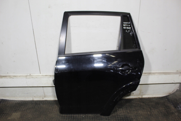 DRZWI LEWY TYŁ TOYOTA RAV4 III 202