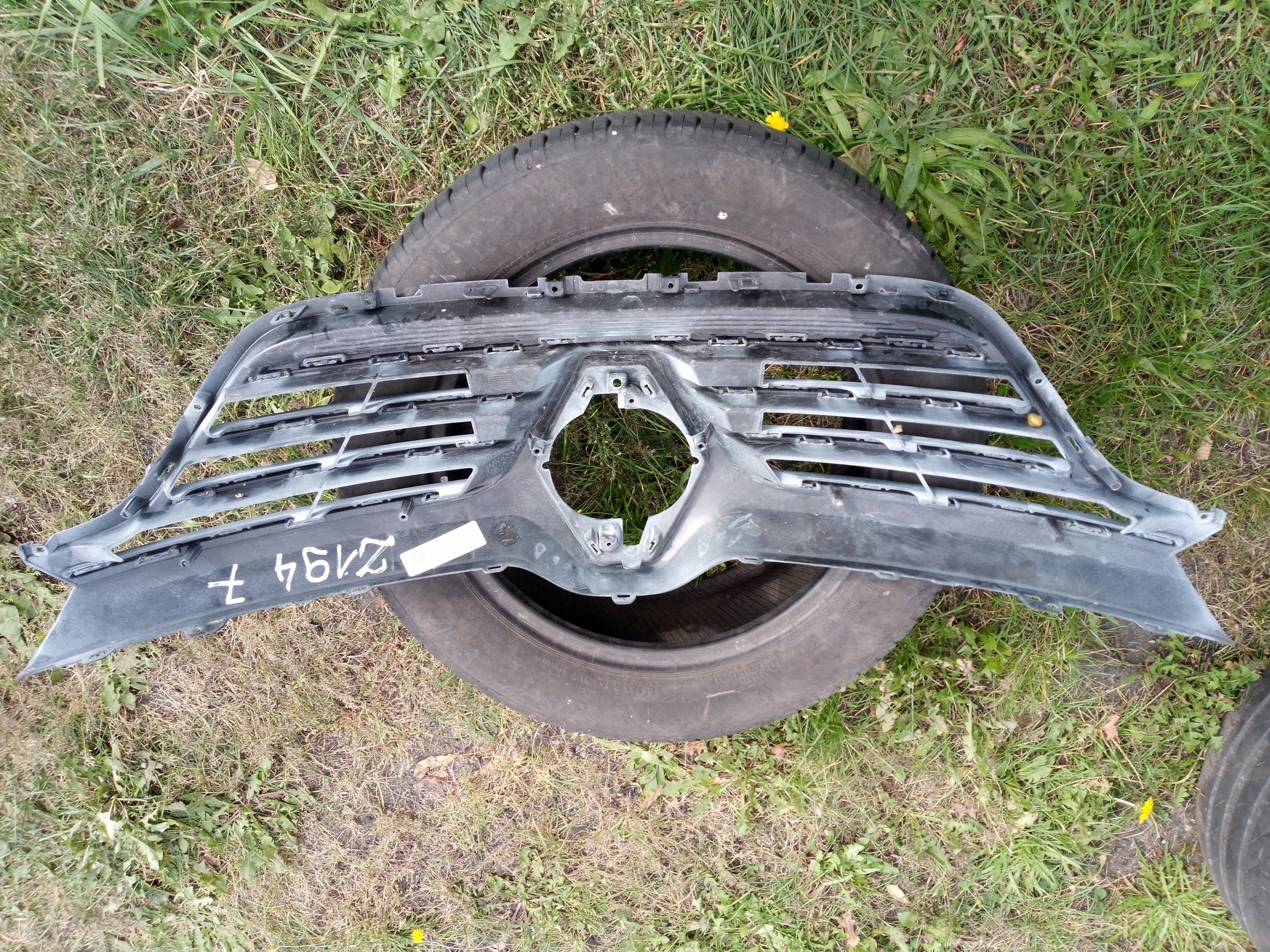 РЕШЕТКА БАМПЕРА RENAULT ESPACE V 1711610007