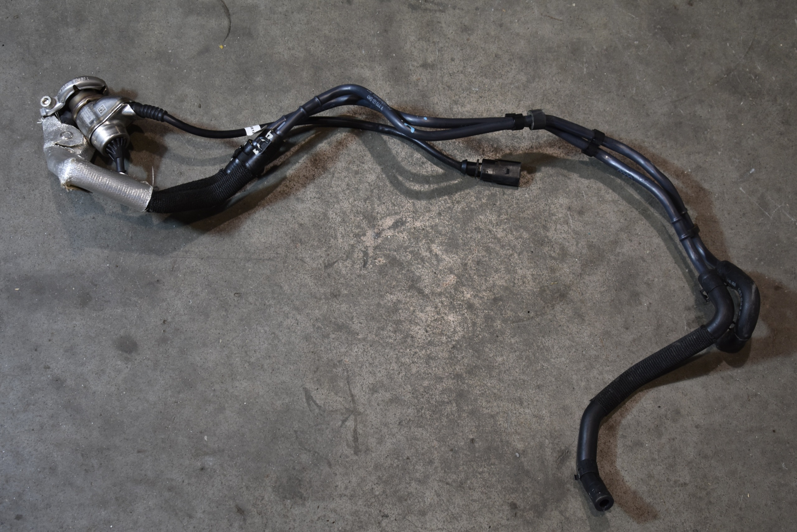 injector ADBLUE AUDI A6 A8 D5 059131113J 4N0122058G 1