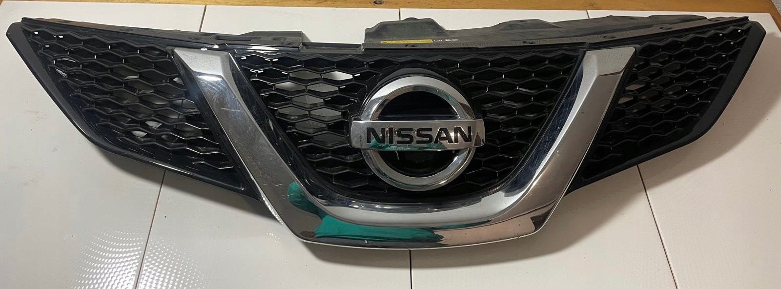 Nissan Qashqai J11 Kühlergrill FRONTGRILL Kühlergitter - Thumbnail 1