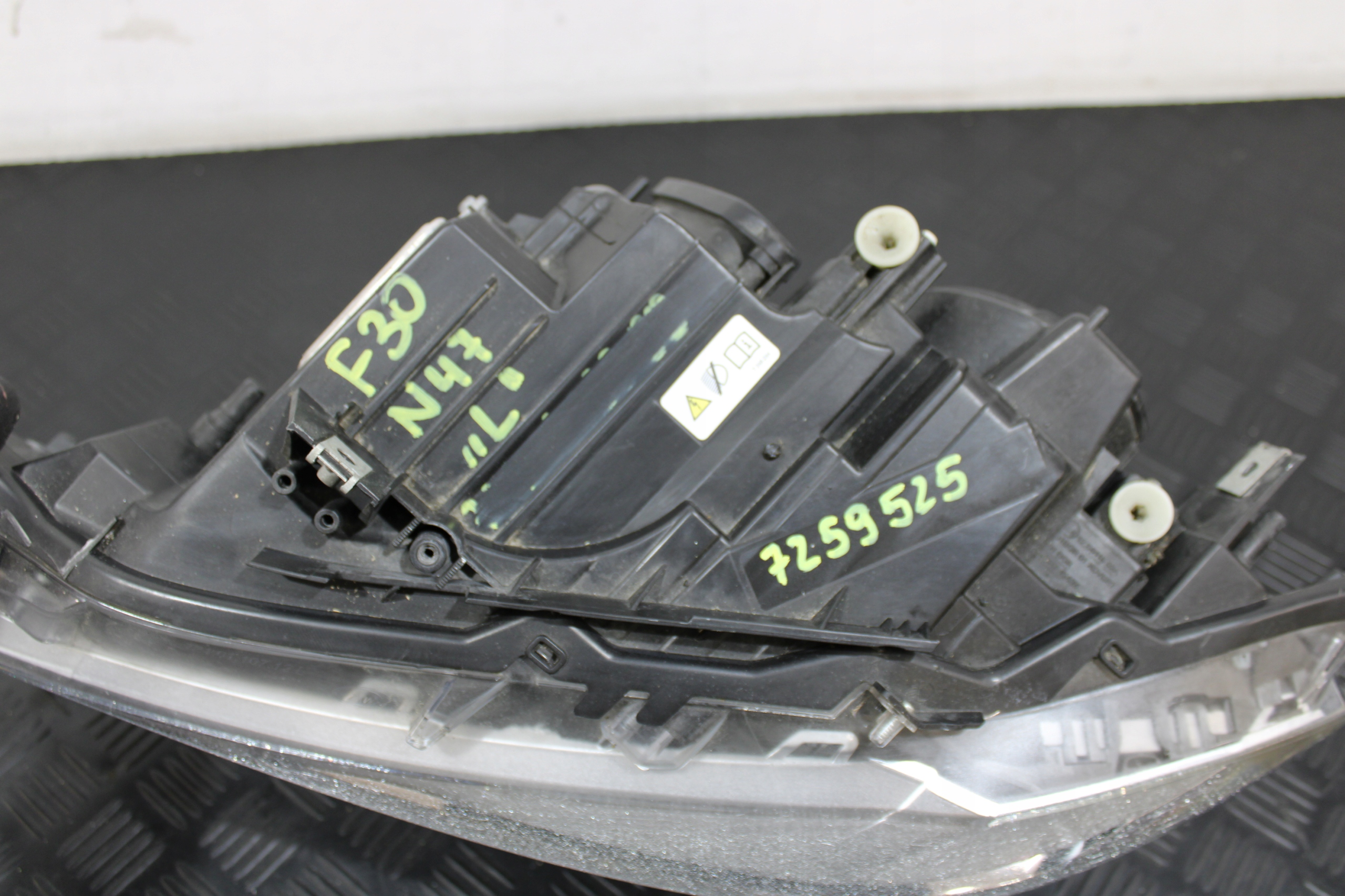 light left front front XENON 7259525 BMW 3 F30 F31