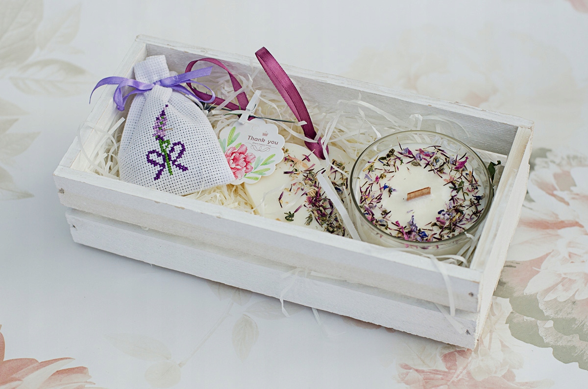 dárková sada přírodní sójová svíčka levandule