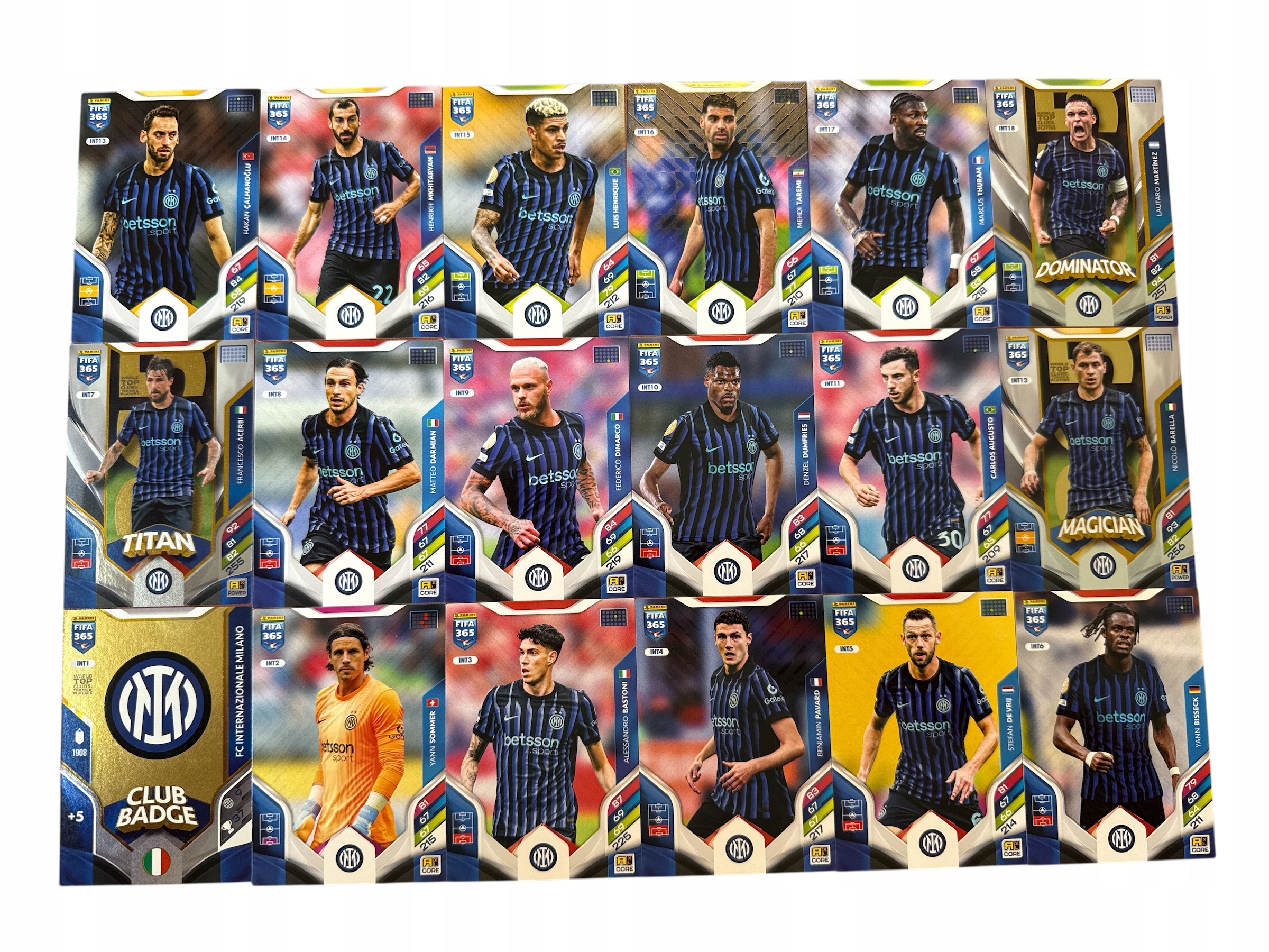 Fifa 365 2026 Adrenalyn XL Panini Kick-off Int 1 18 Inter 18 szt Komplet